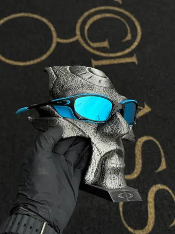 Juliet Carbon Ice Thug + Side Azul BB