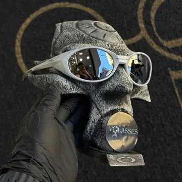 Eye Jacket Matte - Cinza Espelhada