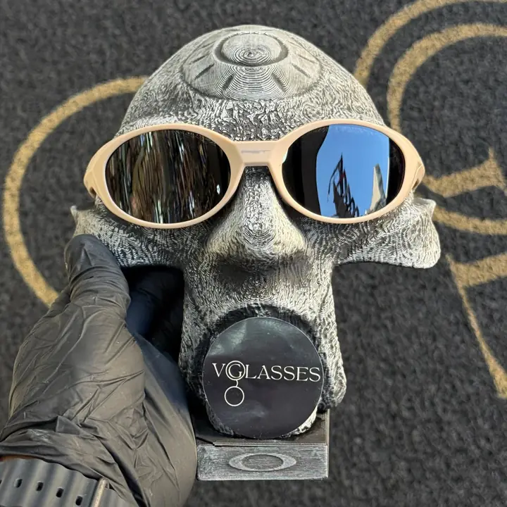 Eye Jacket Matte - Black