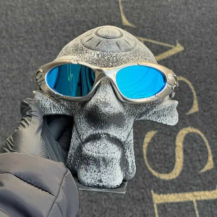 Plate Prata Ice Thug